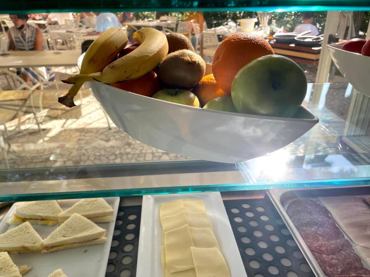 Hotel Franca 밀라노마리티마 외부 사진