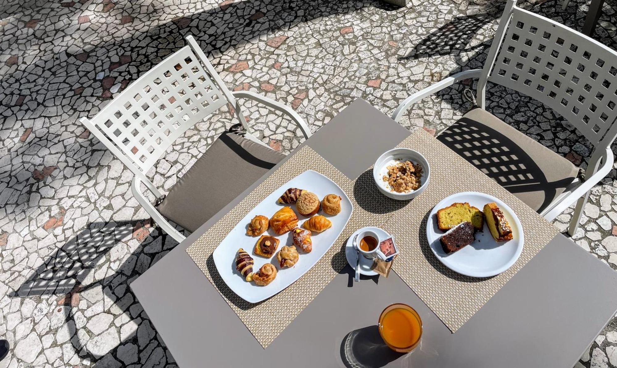 Hotel Franca 밀라노마리티마 외부 사진