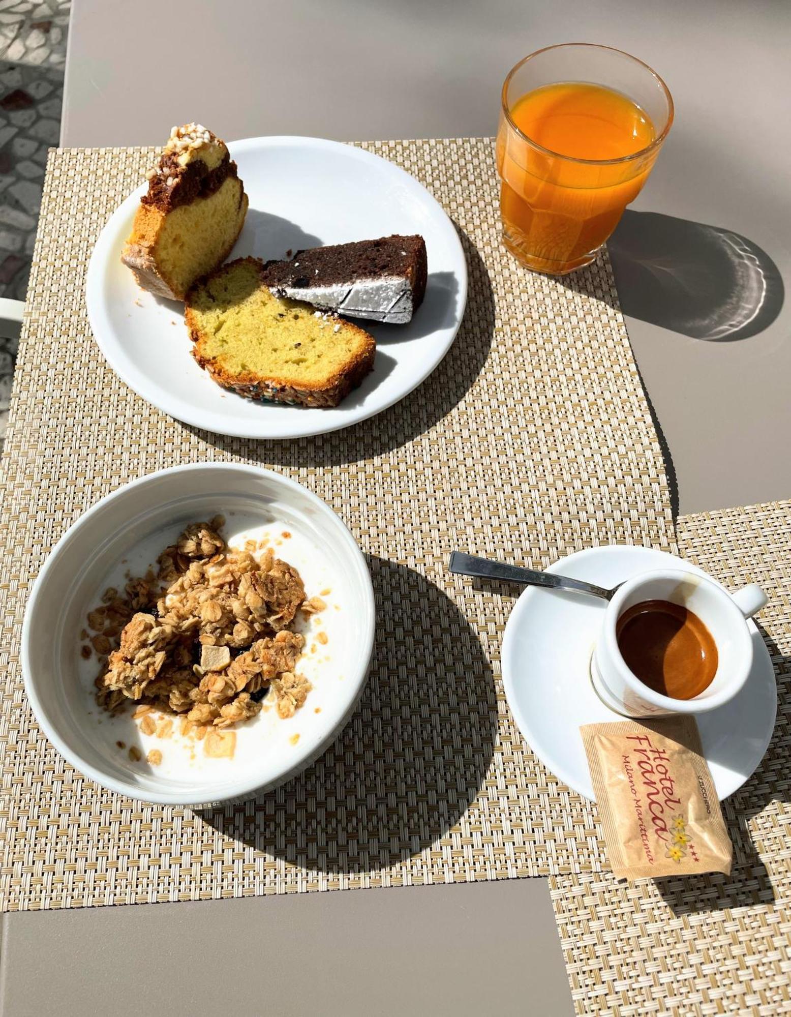 Hotel Franca 밀라노마리티마 외부 사진